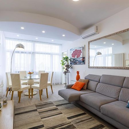 Luminoso Appartamento Con Terrazzo A La Storta Рим Екстериор снимка